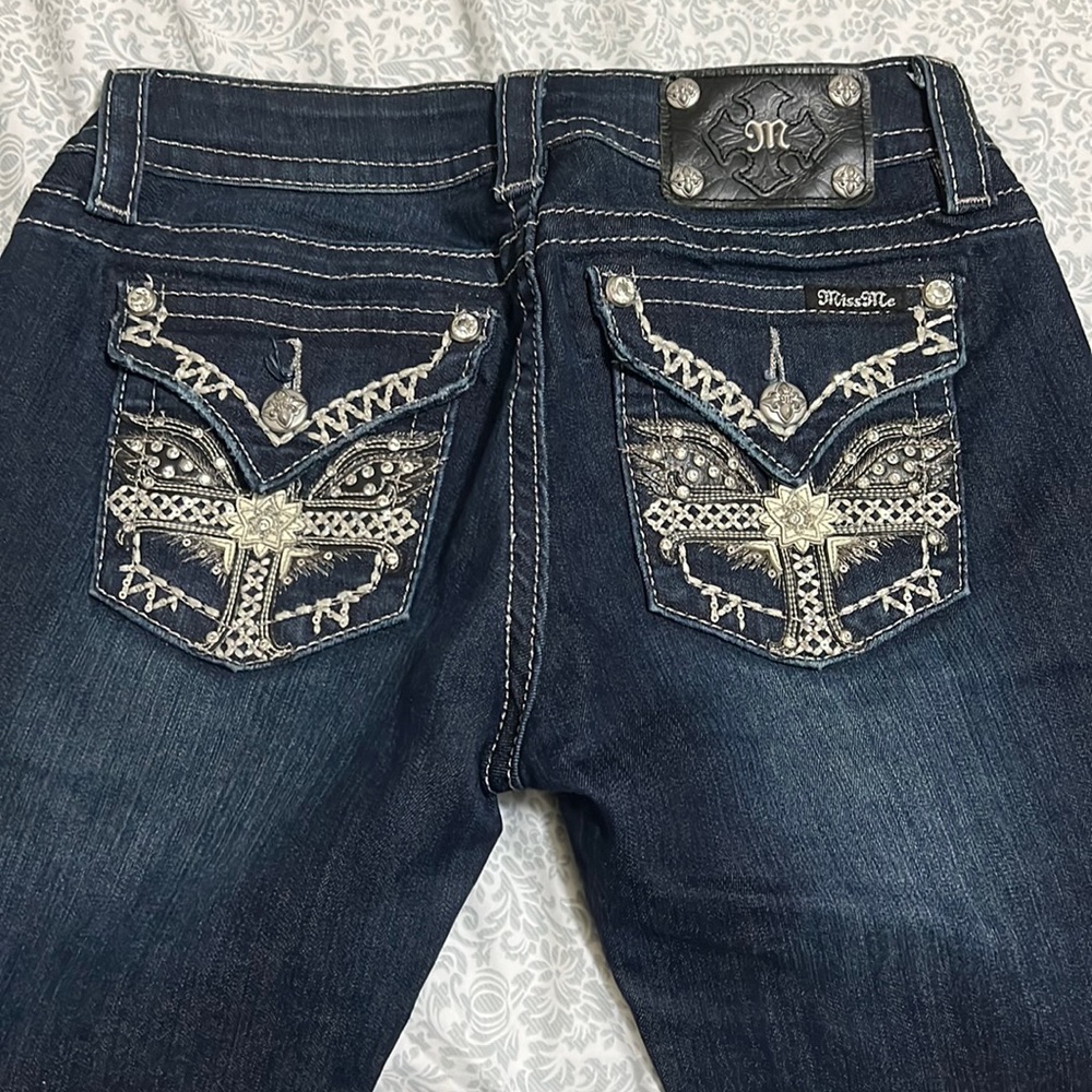 Miss Me Bootcut/Signature jean size 27